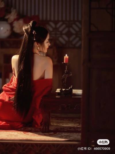 Thập Niên 70: Con Gái Nhỏ Xúi Giục Mẹ Ly Hôn Với Ba Quân Nhân Hằng Ngày