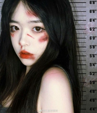 Sau Khi Biến Thành Zombie Bị Bạn Trai Cũ Bắt Được